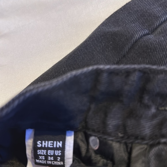 SHEIN jeans - Picture 5 of 6